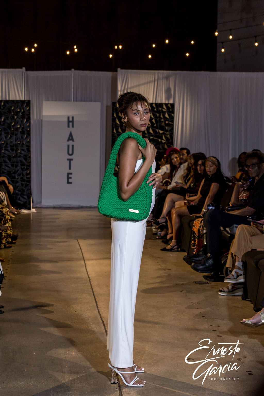 Knot your Average Shoulder bag