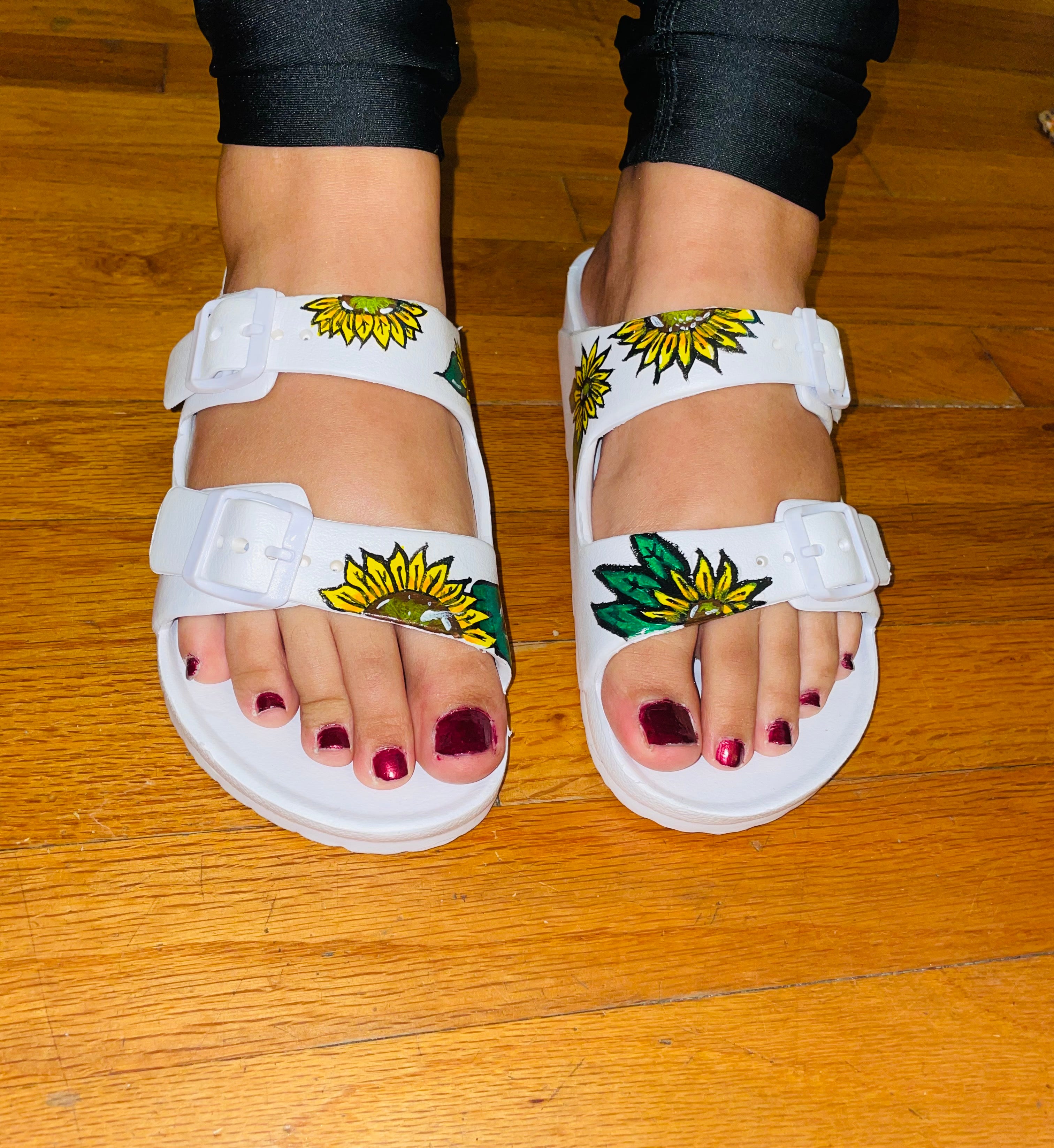 White sunflower cheap nike slides