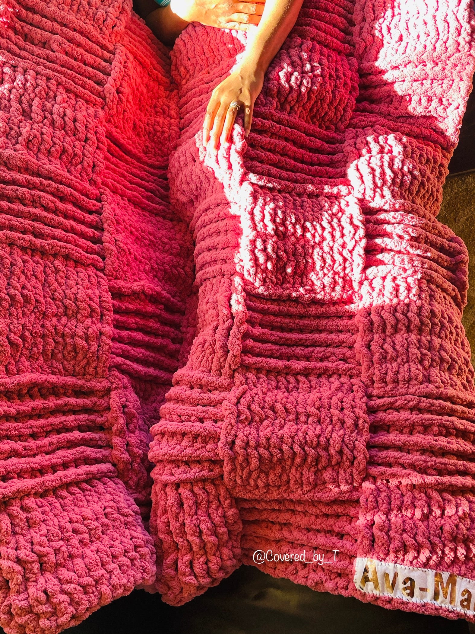 Chunky throw blanket
