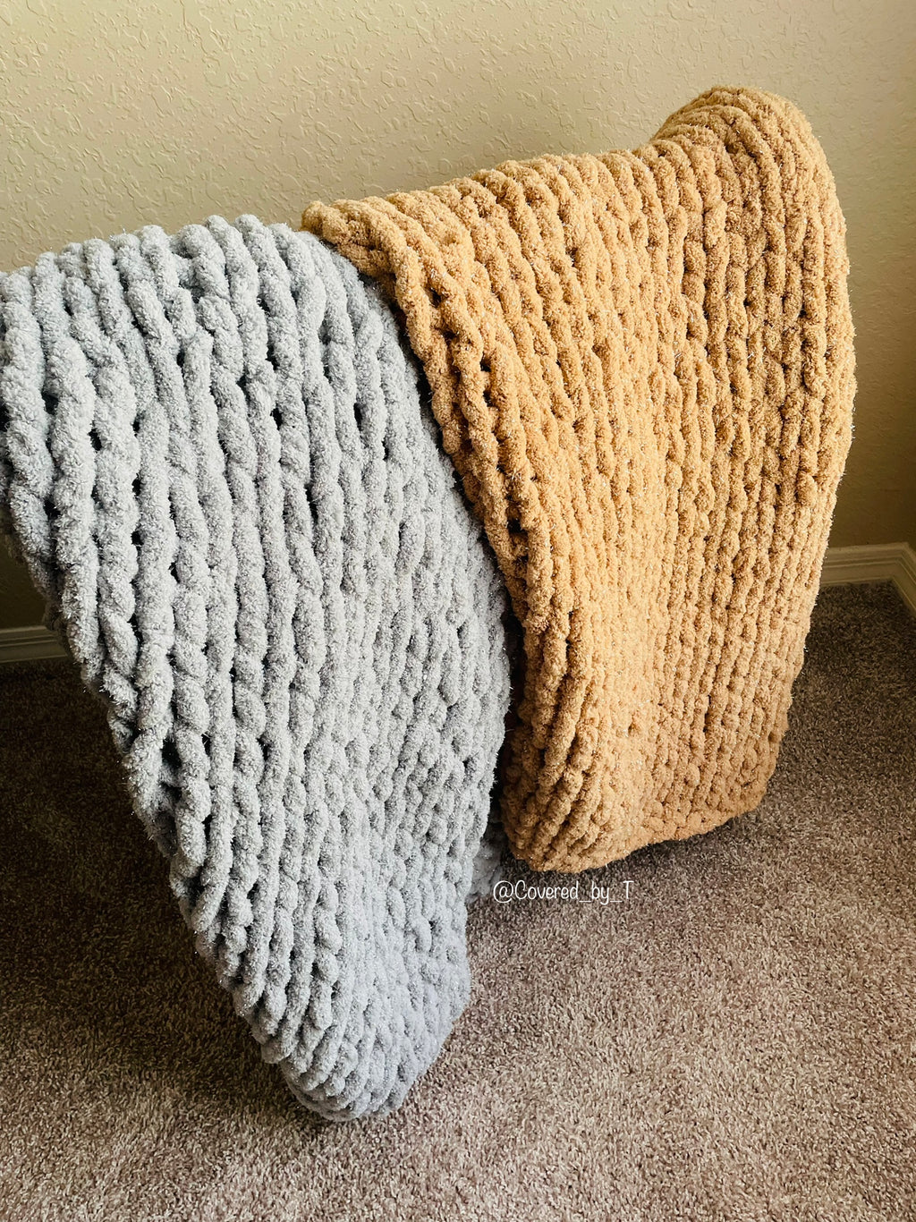 Chunky knit blanket